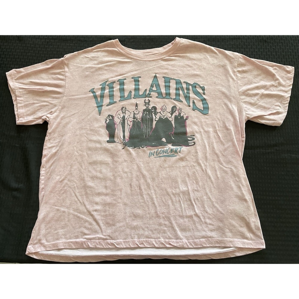 Disney Villains In Concert Double Graphic T-Shirt "Badder Than Ever Tour" Sz XXL